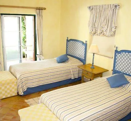 Sleeps 8 Air Con Quinta do Lago